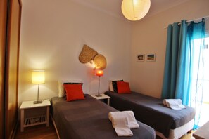 3 bedrooms, iron/ironing board, travel cot, free WiFi - Los Arcos 3 - Pool & Vilamoura Center (Vilamoura)