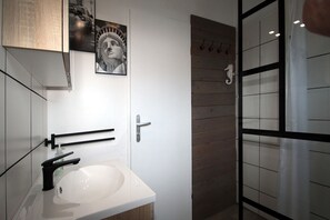 Shower, hair dryer