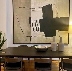 Dining - Beautiful penthouse in downtown NYC, minutes from all the city has to offer. (New York)