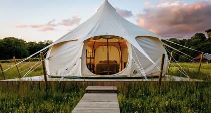 Luxury Glamping Retreat in Battle