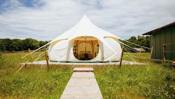 Cabin | Property grounds