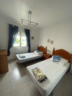 2 Schlafzimmer, Bügeleisen/Bügelbrett, WLAN, Bettwäsche
