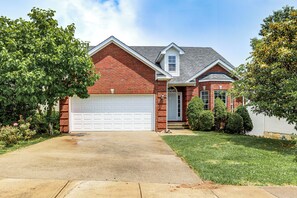 House (4 Bedrooms) | Interior - Spacious Frankfort Retreat on Bourbon Trail! (Frankfort)