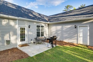 House (3 Bedrooms) | Interior - Savannah Lakes Village Home: Golf & Hike! (McCormick)