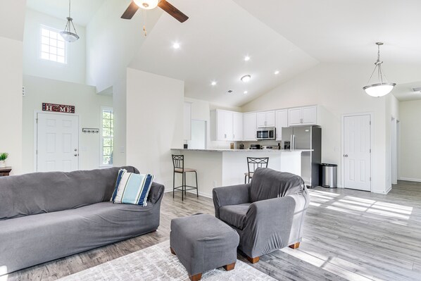 House (3 Bedrooms) | Interior - Savannah Lakes Village Home: Golf & Hike! (McCormick)