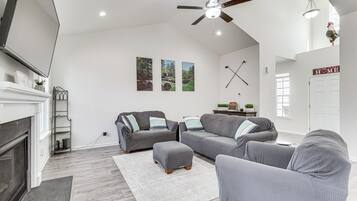 Nhà (3 Bedrooms) | Nội thất