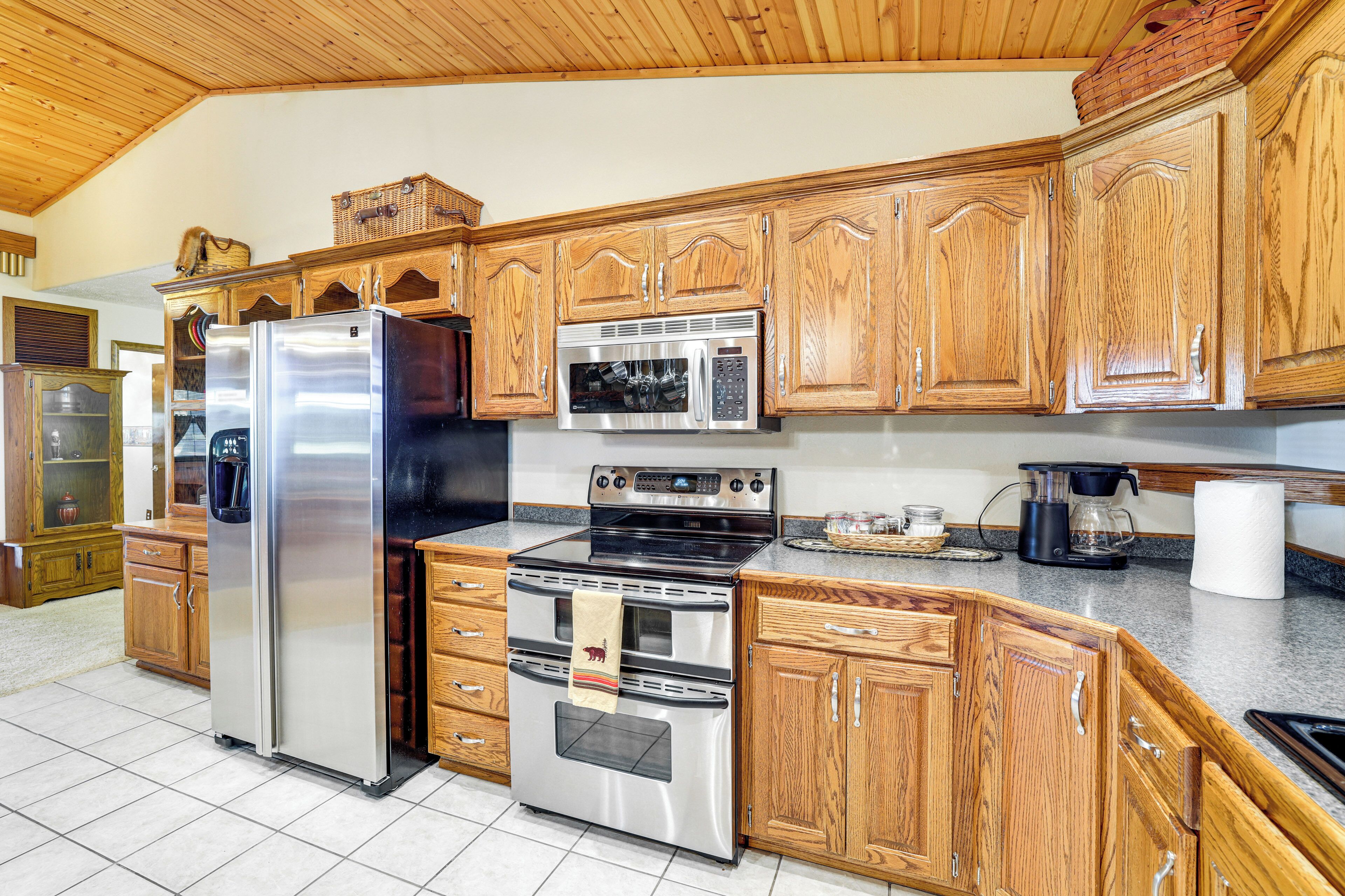 House (3 Bedrooms) | Interior