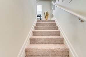 บ้านพัก (3 Bedrooms) | ภายใ  น