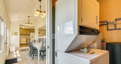 Howe Retreat w/ Fire Pit + Private Boat Dock!