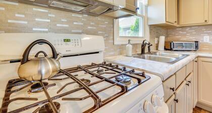 Howe Retreat w/ Fire Pit + Private Boat Dock!