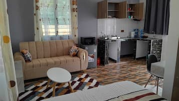 1 多间卧室、客房内保险箱、熨斗/熨衣板、免费 WiFi