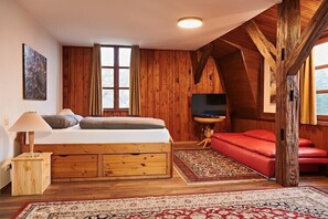 4 chambres, accès à Internet