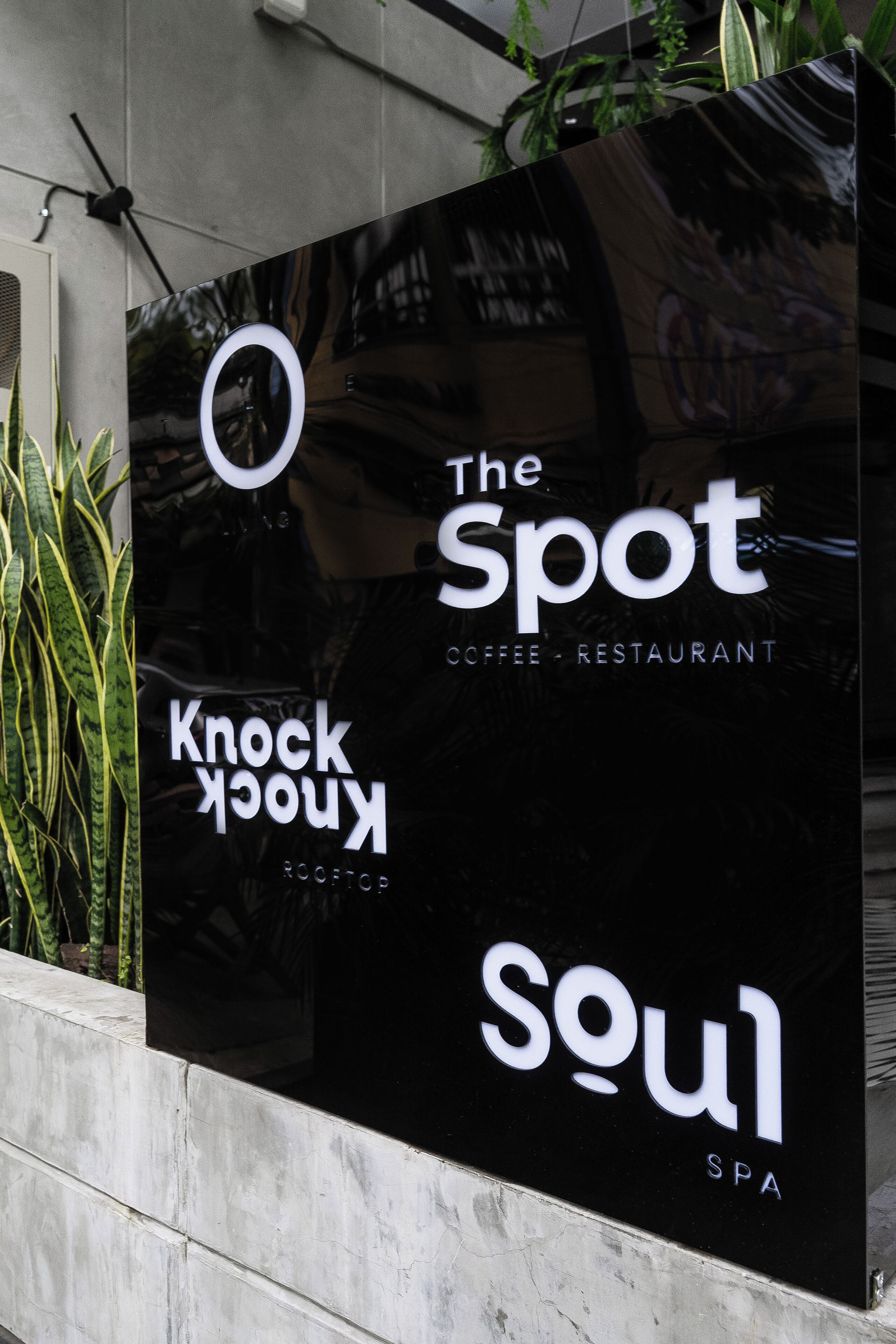 Photo - The O by Seekers Medellín