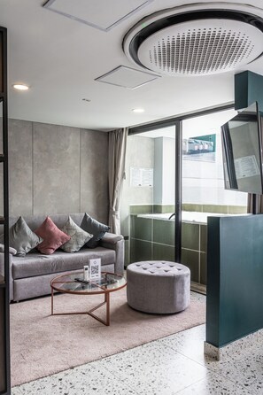 Junior-Suite, Whirlpool | Ausblick vom Zimmer