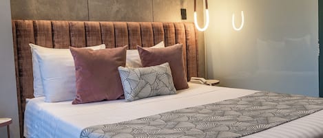 Habitación doble superior, 1 cama Queen size | Ropa de cama de alta calidad y edredón