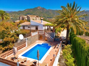 Pool - Cortijo Urdiales in Frigiliana (Frigiliana)