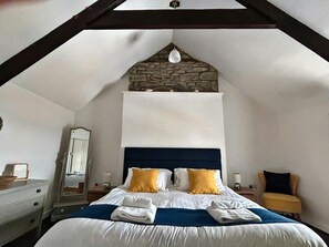 2 soverom, wi-fi (inkludert) og sengetøy