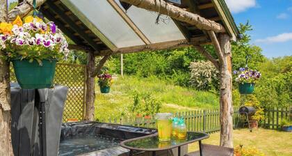 The Old Cottage, Aberporth