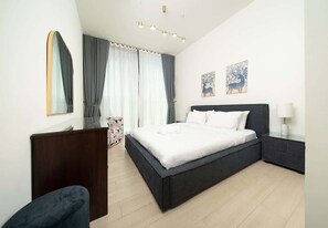 1 chambre, fer et planche à repasser, accès au Wi-Fi (inclus)