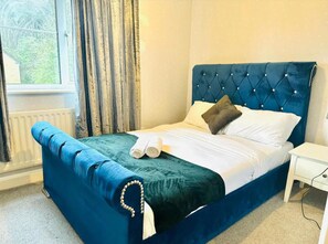 Hus | 2 soverom, strykejern/-brett, wi-fi (inkludert) og sengetøy