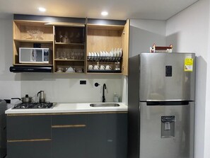 Fridge, microwave, oven, stovetop