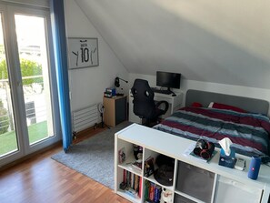 5 sovrum, strykjärn/strykbräda, gratis wi-fi och sängkläder