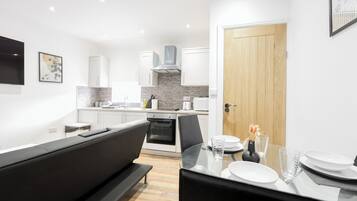 Apartment | Private kitchen | Fridge, microwave, oven, stovetop