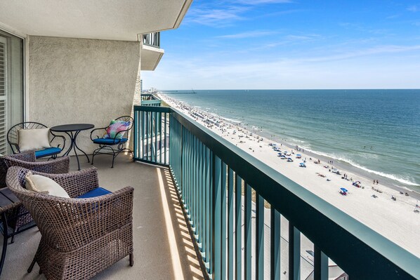 Property grounds - Ashworth 1308 (3-Bedroom Condo) with Pool and Beach view by RedAwning (North Myrtle Beach)
