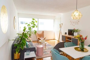 TV - Location, location, location: central apt, Condesa (Ciudad de México)