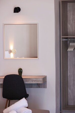 Habitación superior, patio | Wifi gratis 