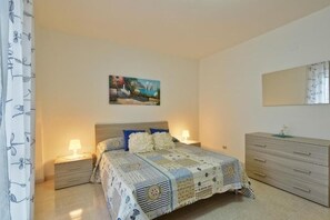 2 Schlafzimmer, Bügeleisen/Bügelbrett, kostenloses WLAN, Bettwäsche