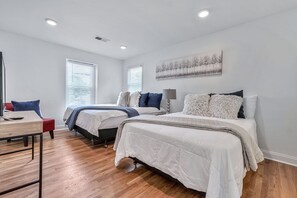 3 bedrooms, bed sheets