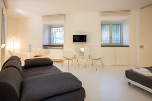 1 bedroom - Parco Margherita 3 - PM0 (Naples)