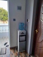 Apartamento conforto | 1 quarto, ferros/tábuas de passar roupa, Wi-Fi de cortesia