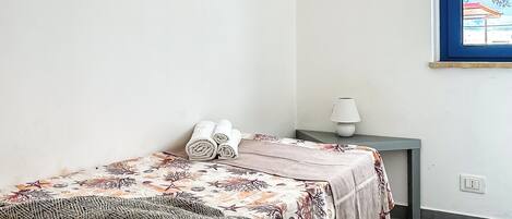 3 soverom, strykejern/-brett, reiseseng for barn og wi-fi (inkludert)