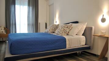 Comfort Room, City View