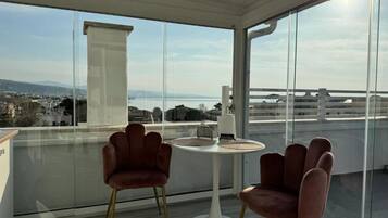 Attico panoramico, vista mare | Terrazza/patio