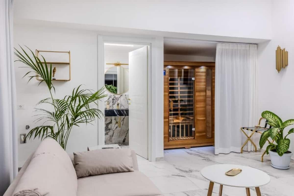 Family Apartment, 2 Bedrooms, Kitchenette, Partial Sea View | Terrace/patio