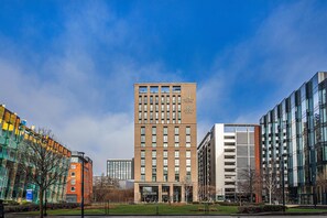 Exterior - Hyatt House Leeds Aparthotel (Leeds)