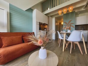 Living area - « Les Tropiques» 4p, Proche Plage, Wifi, Tennis (Quiberon)