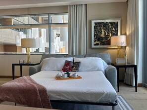 1 chambre, bureau, fer et planche à repasser, Wi-Fi