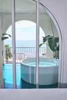 Deluxe Room, Hot Tub, Sea View | Terrace/patio