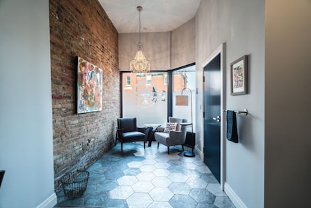 Interior. Dresden Marigold suites- Suite 2