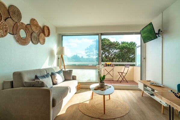 TV - Le Rocher de Bénodet - Studio 2p, 150m de la plage (Benodet)