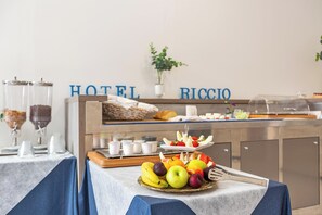 Dining - Hotel il Riccio - Camera matrimoniale accessibile (Porto Cesareo)