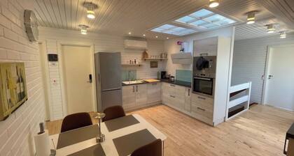 Marielyst Guesthouse Room 4 EV Charge available