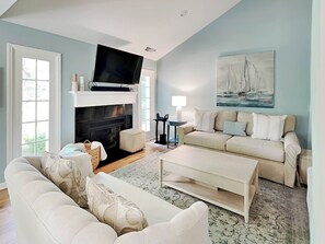 Studio (2 Bedrooms) | Divers