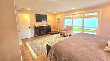 4 bedrooms, WiFi, bed sheets
