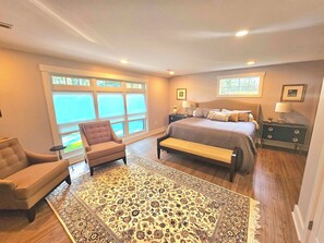 4 bedrooms, WiFi, bed sheets - Newly remodeled, private Villa in Bolton Landing with all the comforts of home (Bolton)