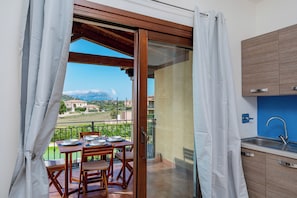 Interior - Myrsine 2 by Wonderful Italy (Olbia)